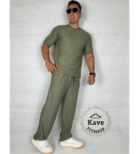 ست تیشرت و شلوار مردانه مدل بیسکویتی سبز زیتونی نمای روبرو