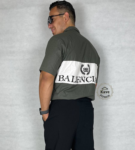 پیراهن مردانه کتان آستین کوتاه یشمی | بالنسیاگا نمای پشت